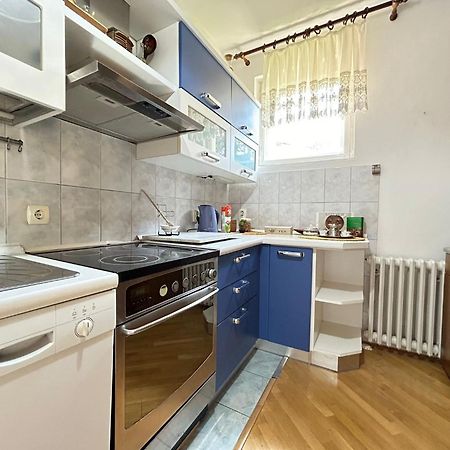Appartamento Avlija Garden Gem SJJ Esterno foto